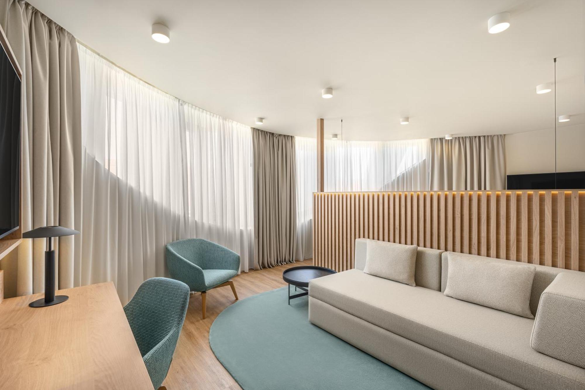 Hilton Garden Inn Debrecen City Center Exterior foto